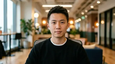 Wei, a realistic AI avatar